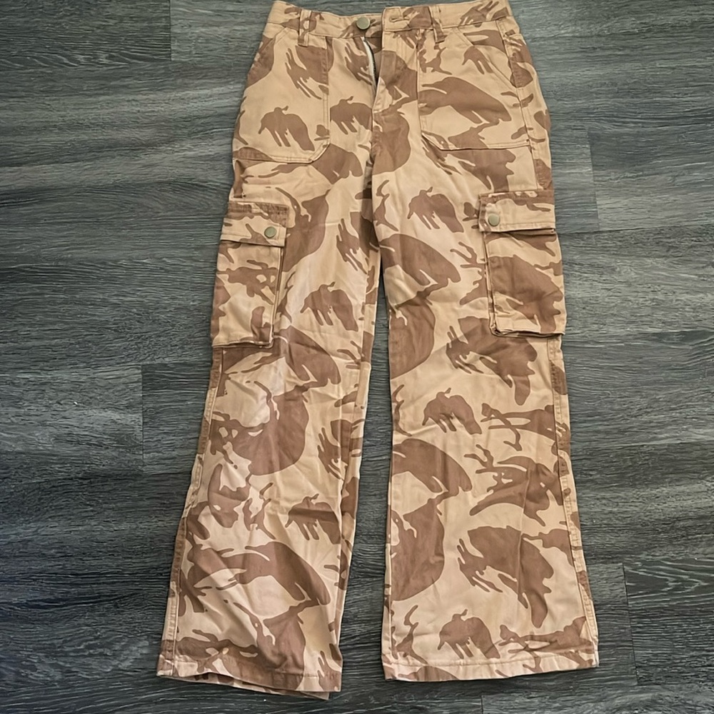 Camo pants